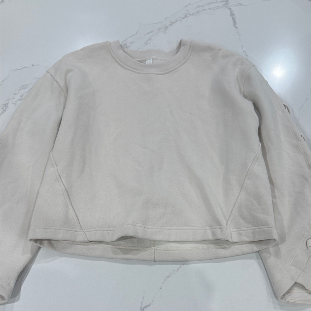Lululemon Athletica Cream Sweatshirt